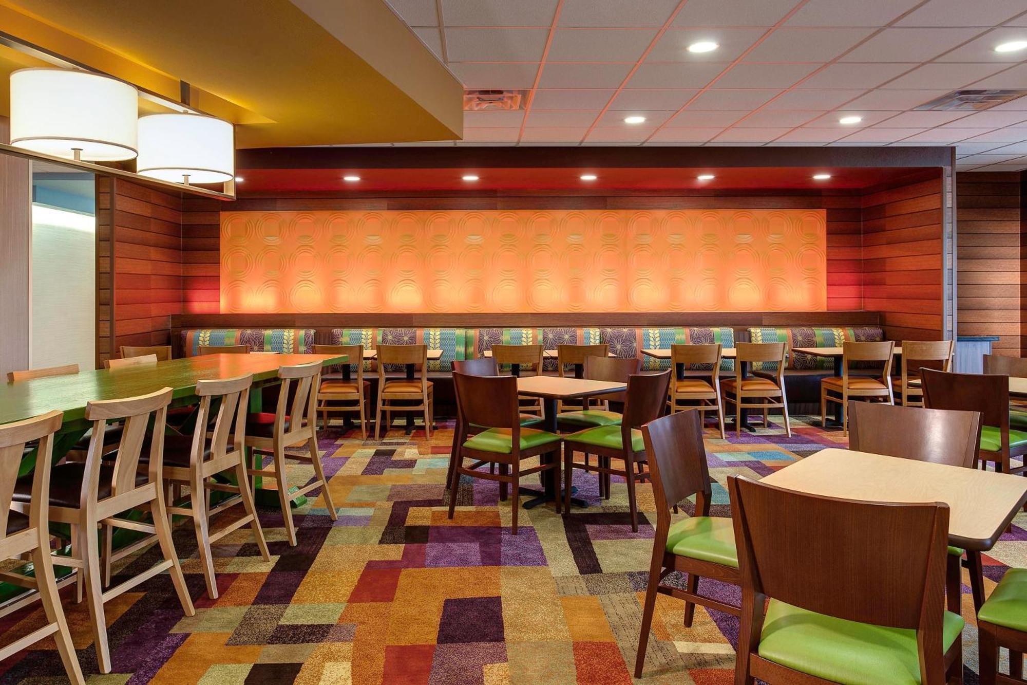 Fairfield Inn & Suites By Marriott Lincoln Southeast Exterior foto