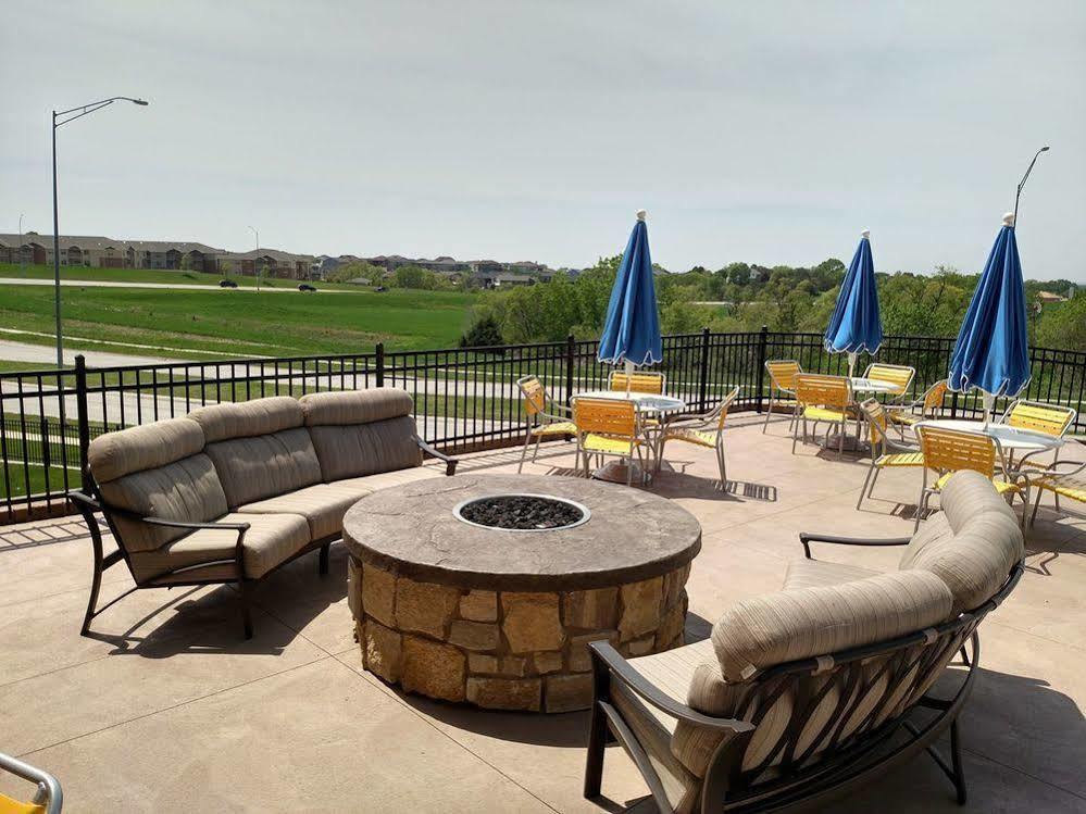 Fairfield Inn & Suites By Marriott Lincoln Southeast Exterior foto